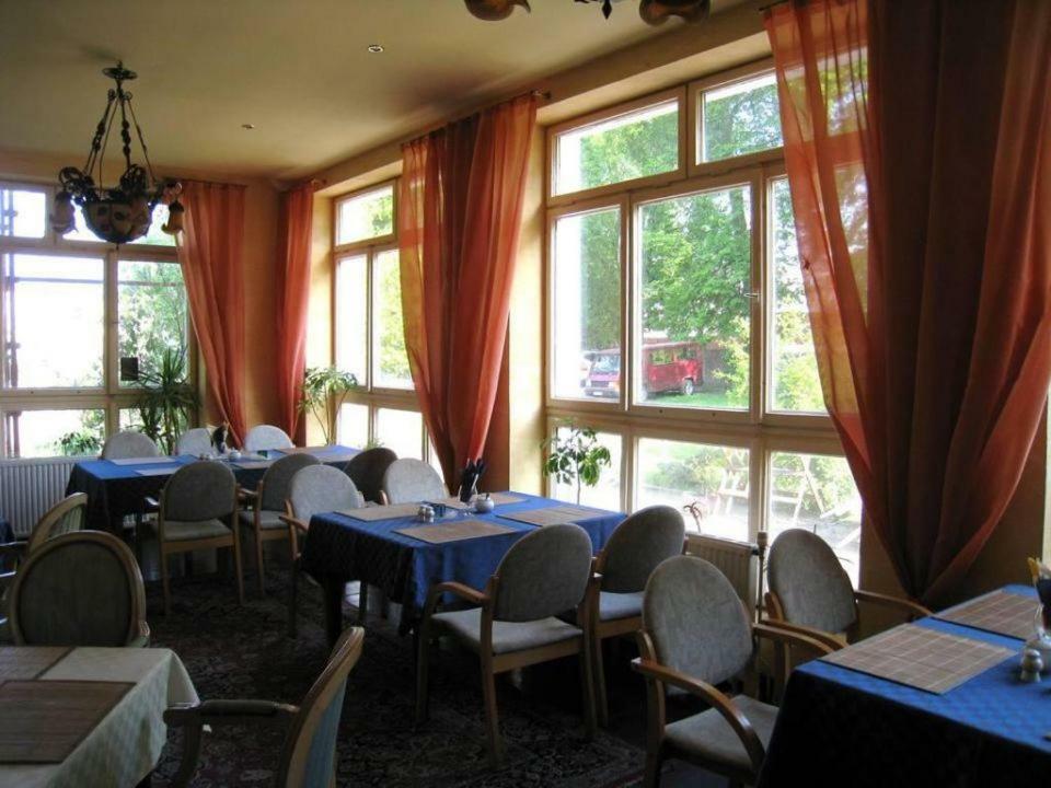 Villa Kunterbunt Willa Smiesznotka ปุกสค์ ภายนอก รูปภาพ